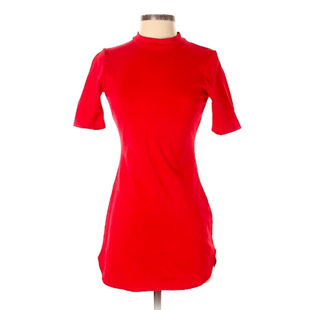 🛑TEMPORARY HOLD🛑 NWOT Diosa Sexy Red Mock Neck Bodycon Mini Dress